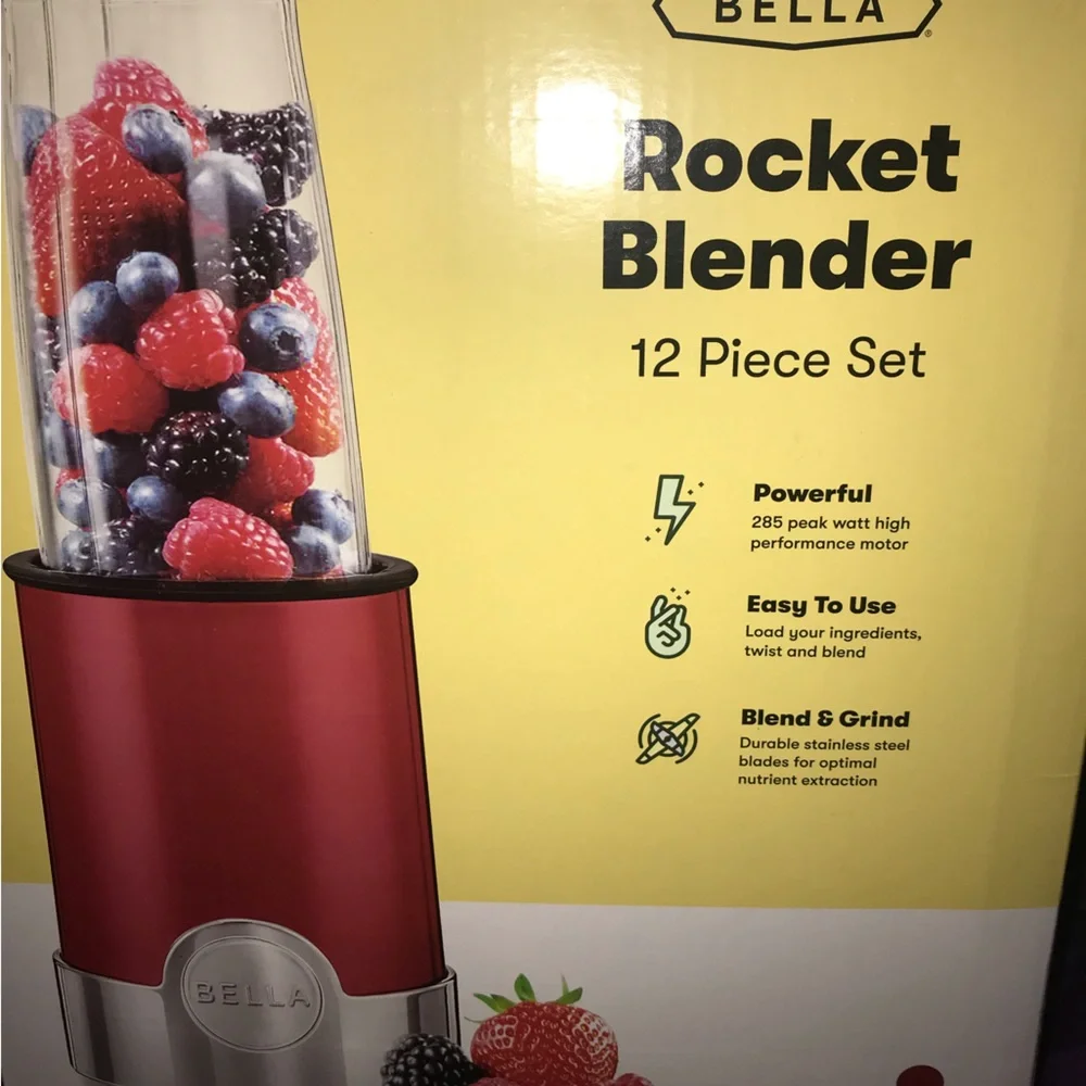 Bella NIB Red Rocket Blender and Attachments - 🏆 HOST PICK!!! 🏆